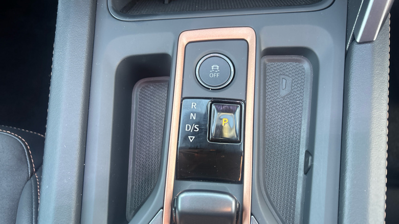 CUPRA Leon 1.5 eTSI 150 V2 5dr DSG Petrol Hatchback